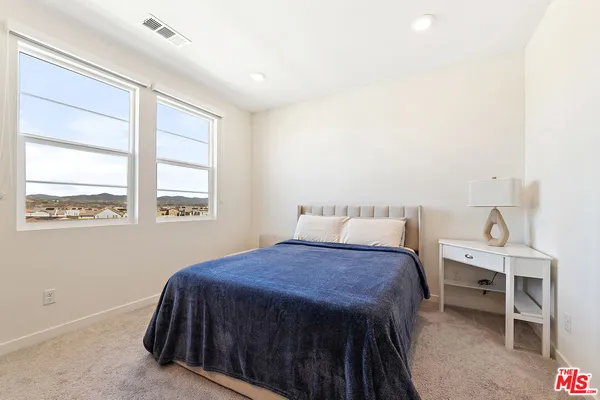 $649,000 | 27121 Vly Oak Place, Valencia, CA 91381