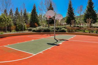 7247 Pitlochry Drive Gilroy, CA 95020 - Photo 42 of 44