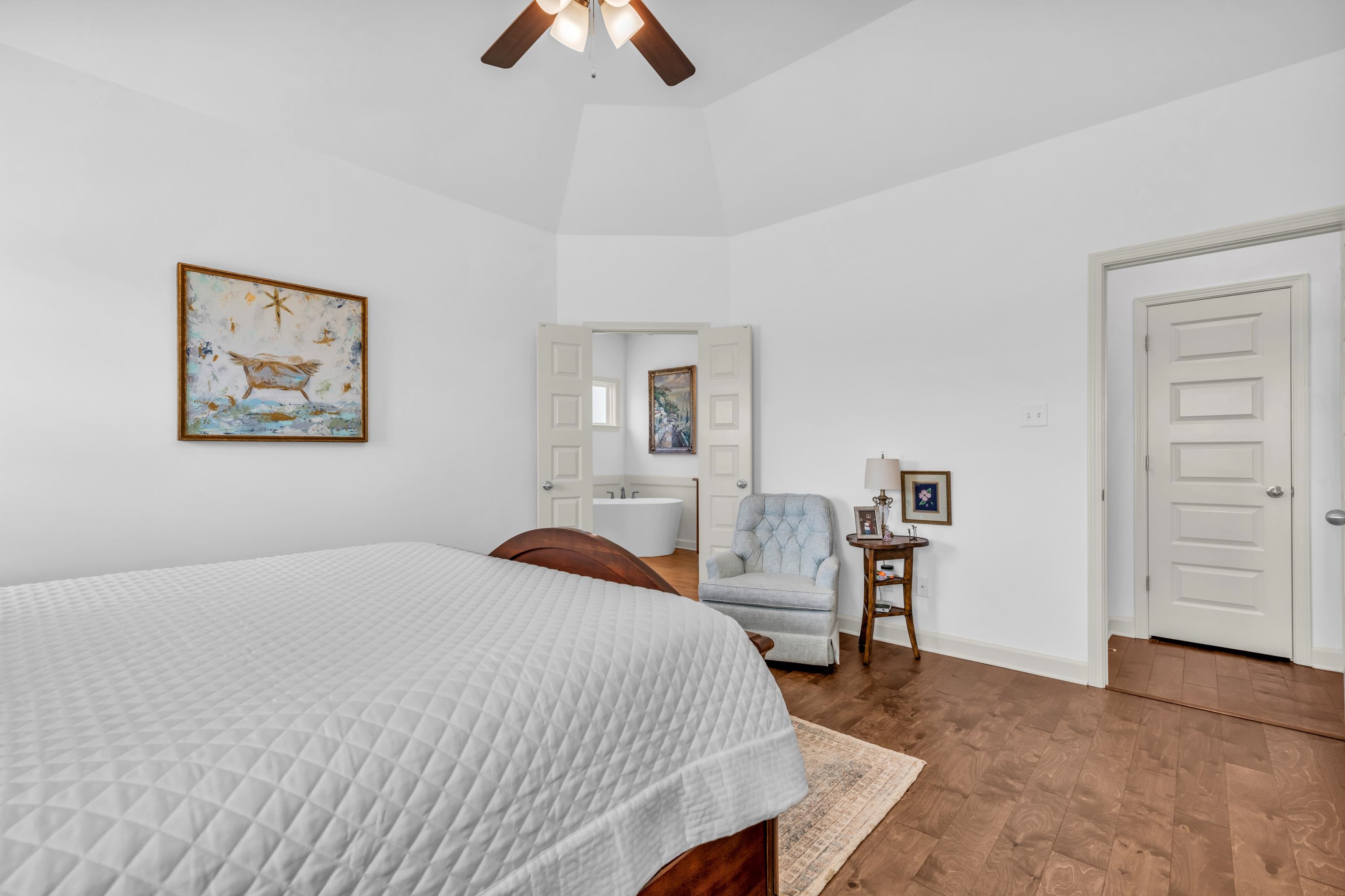 20 Thorpe Cove Piperton, TN 38017 - Photo 22 of 39 a bedroom with a bed and a chandelier