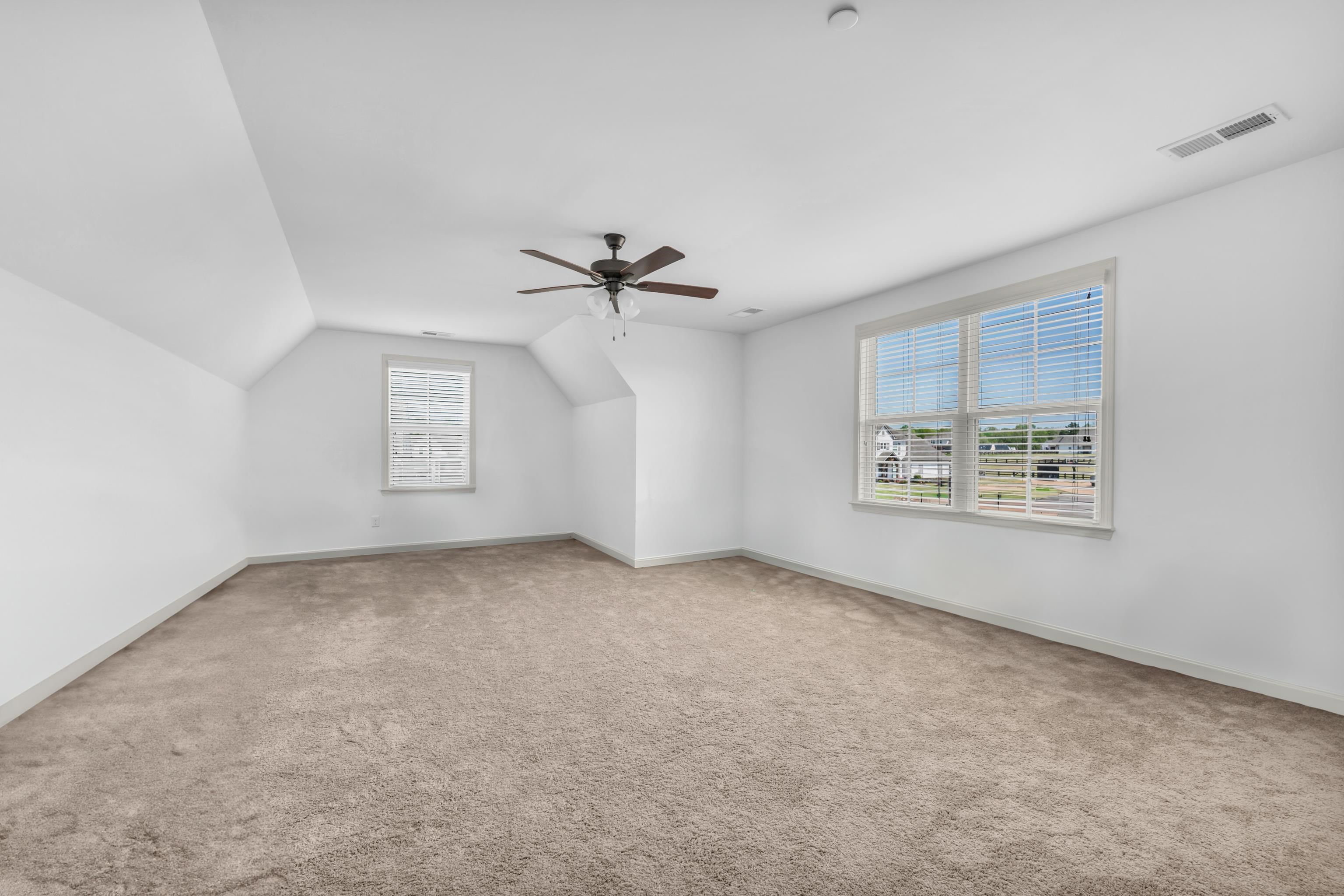 20 Thorpe Cove Piperton, TN 38017 - Photo 31 of 39 a view of an empty room with a window