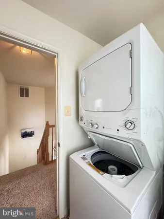 $720,000 | 8005 Somerville Lane, Elkridge, MD 21075