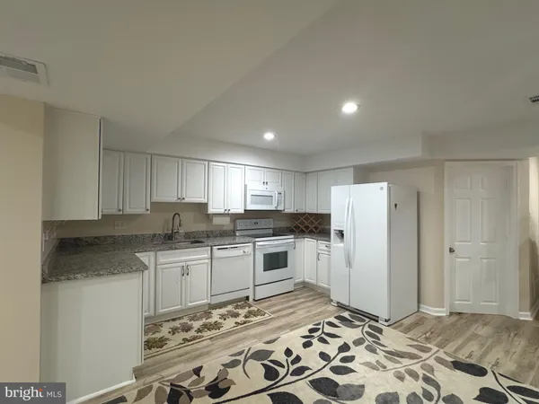 $720,000 | 8005 Somerville Lane, Elkridge, MD 21075