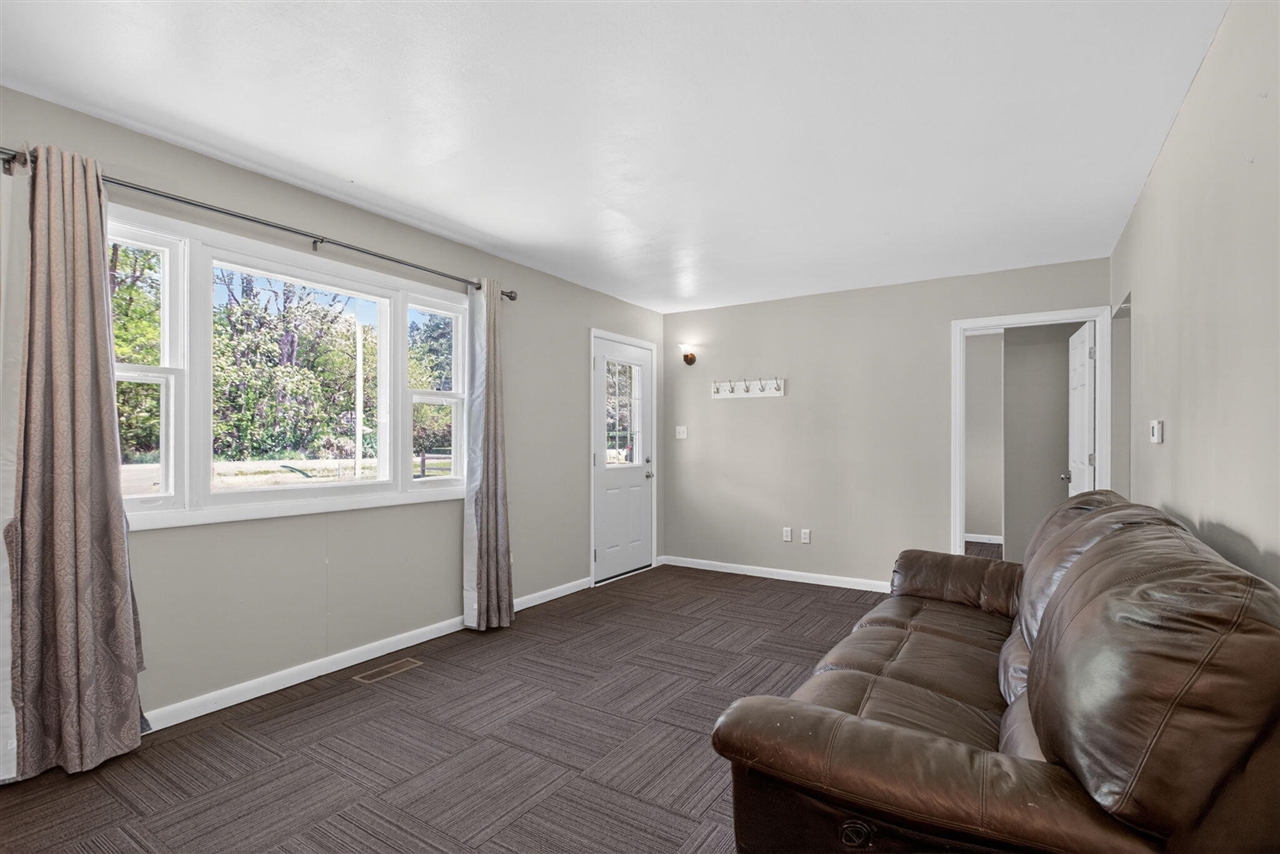 9163-9165 Cady Road Jackson, MI 49201 - Photo 4 of 45