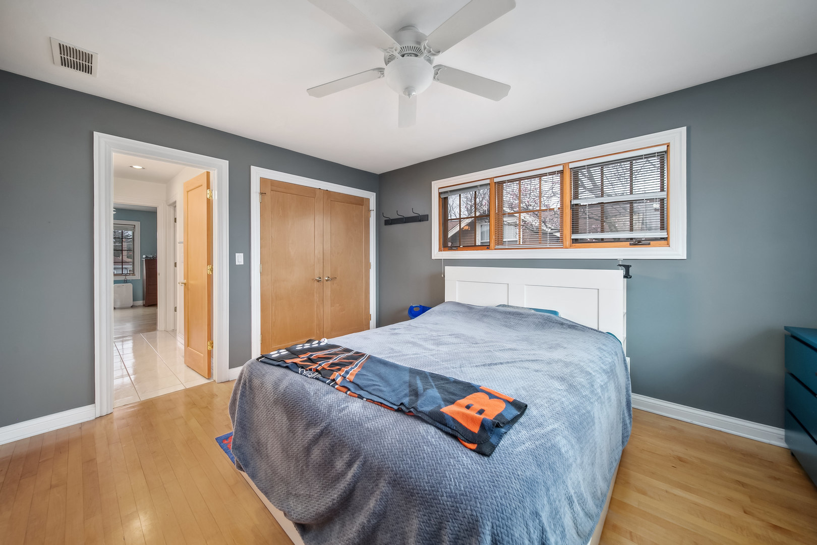 Undisclosed Address Park Ridge, IL 60068 - Photo 28 of 47 a bedroom with a bed and a window