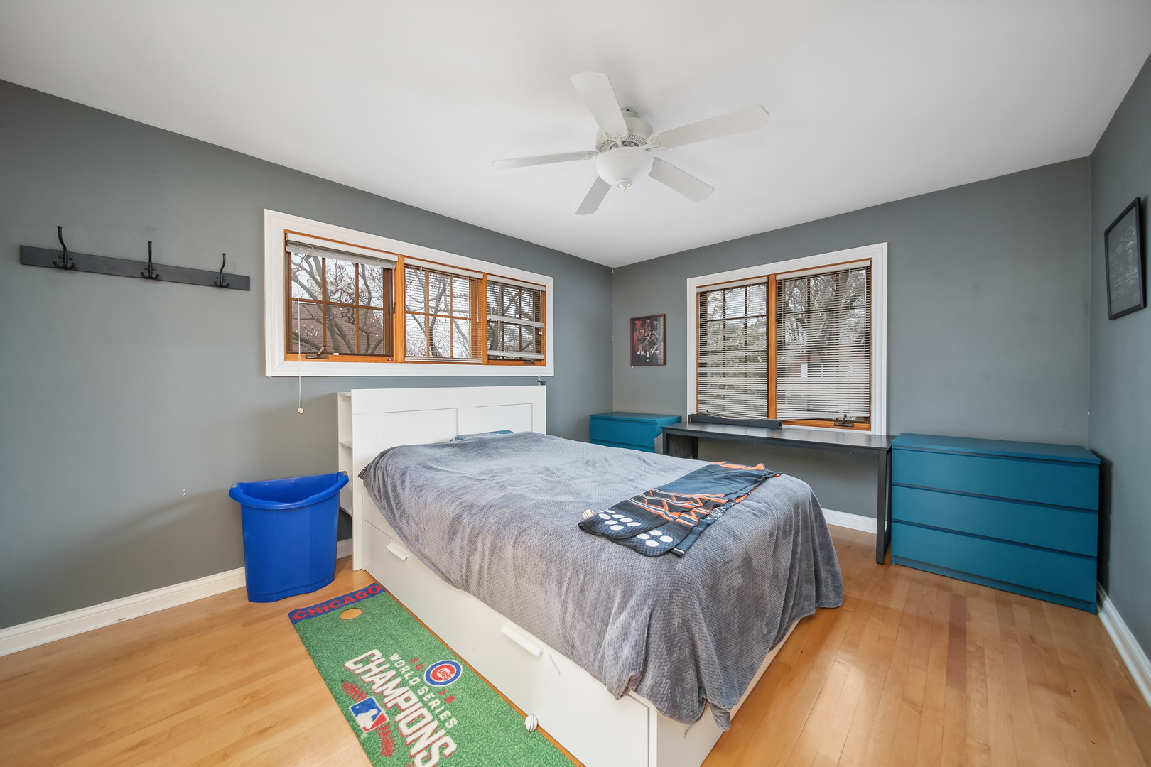 Undisclosed Address Park Ridge, IL 60068 - Photo 29 of 47 a bedroom with a bed and a window