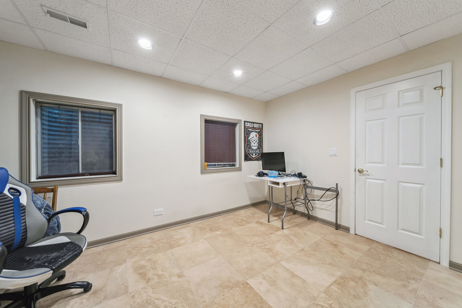 Undisclosed Address Park Ridge, IL 60068 - Photo 37 of 47 a view of a workspace with furniture