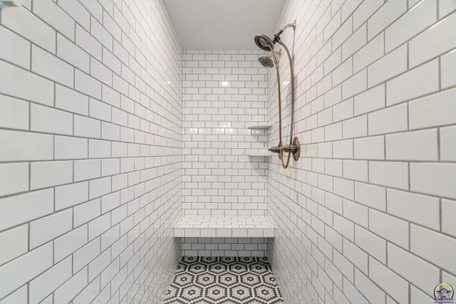 $460,000 | 7700 Southwest 24th Terrace, Topeka, KS 66614