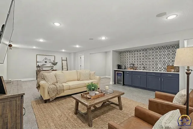 $475,000 | 7700 Southwest 24th Terrace, Topeka, KS 66614