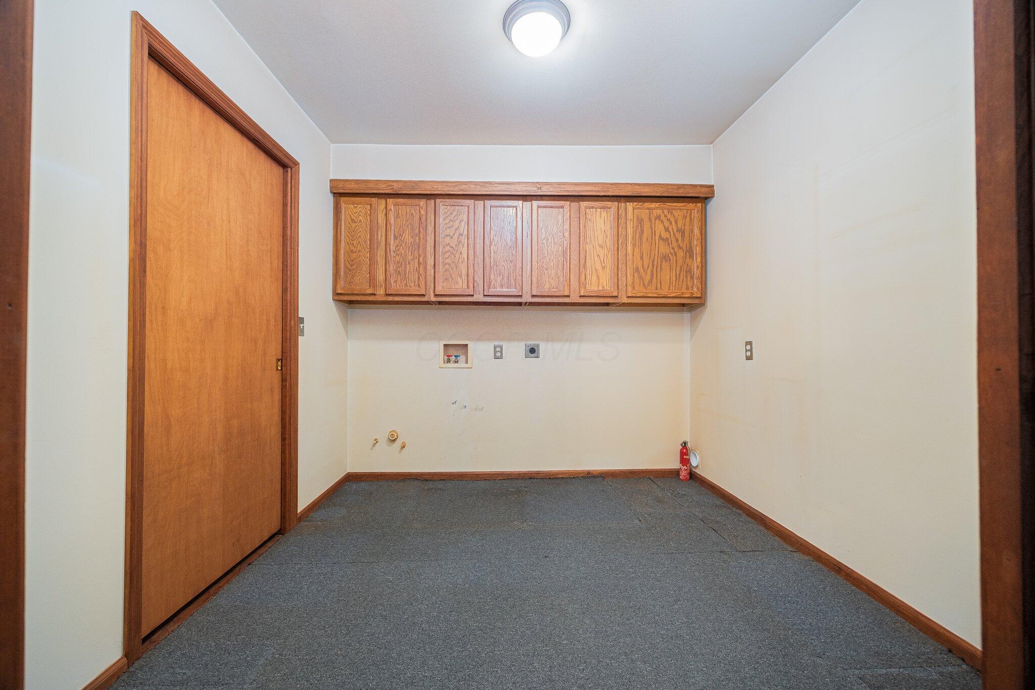 33404 Bowland Derr Road Logan, OH 43138 - Photo 16 of 61 1st Floor Laundry