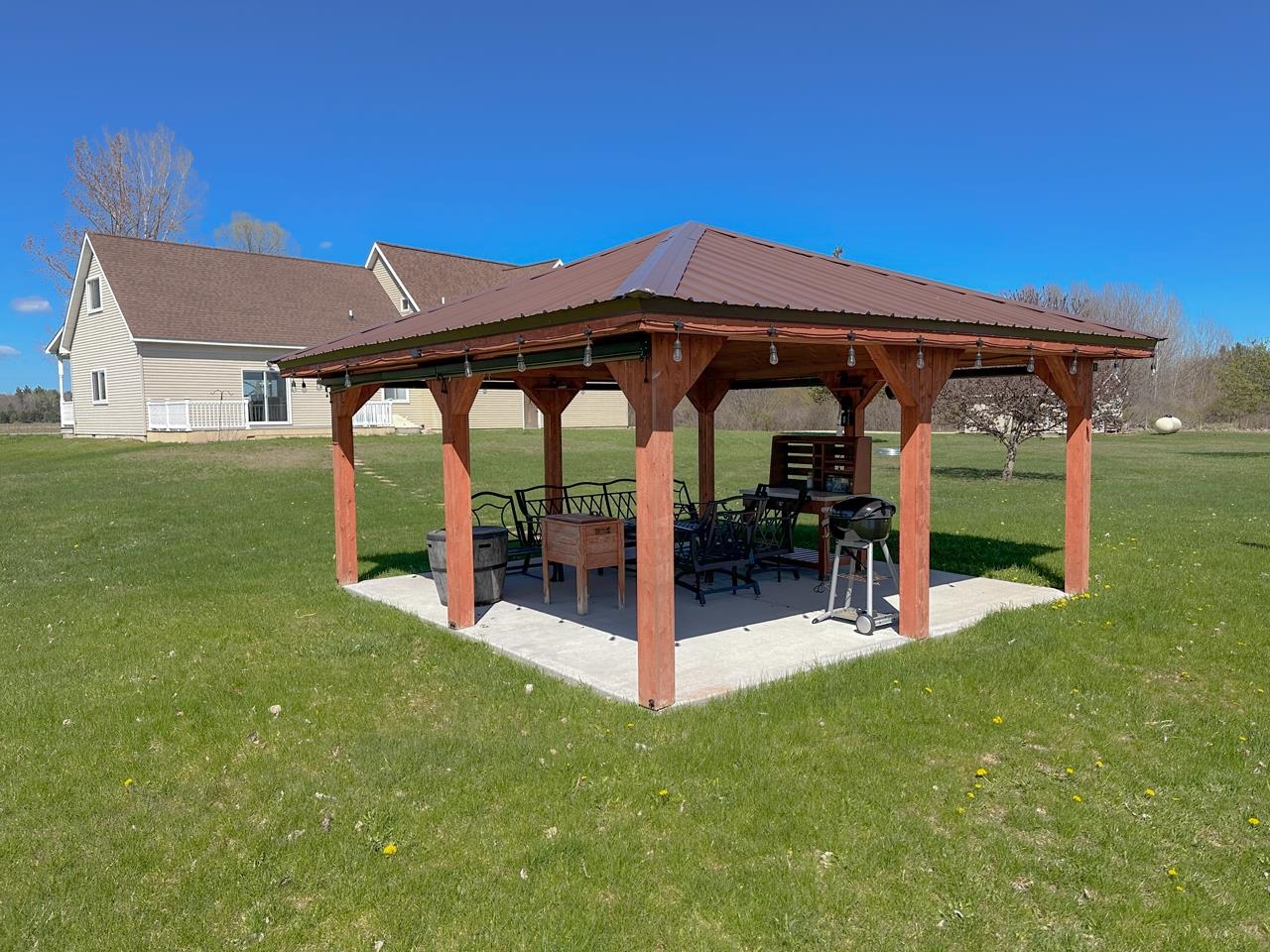 5449 Beaverton Road Beaverton, MI 48612 - Photo 8 of 43