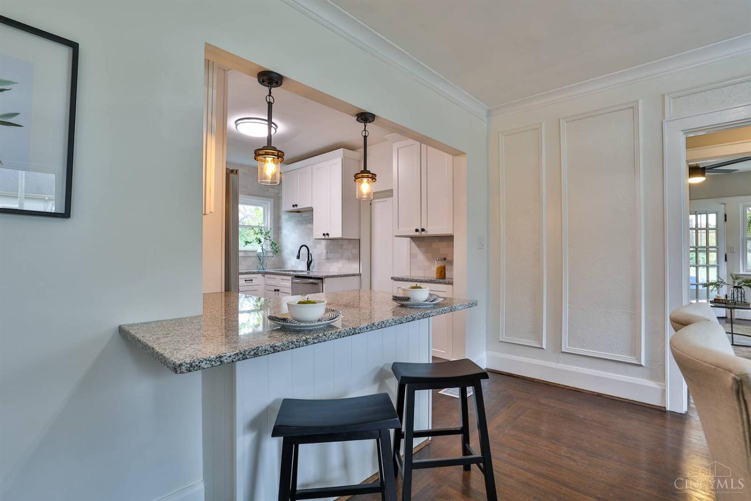 4100 Watterson Street Cincinnati, OH 45227 - Photo 19 of 47