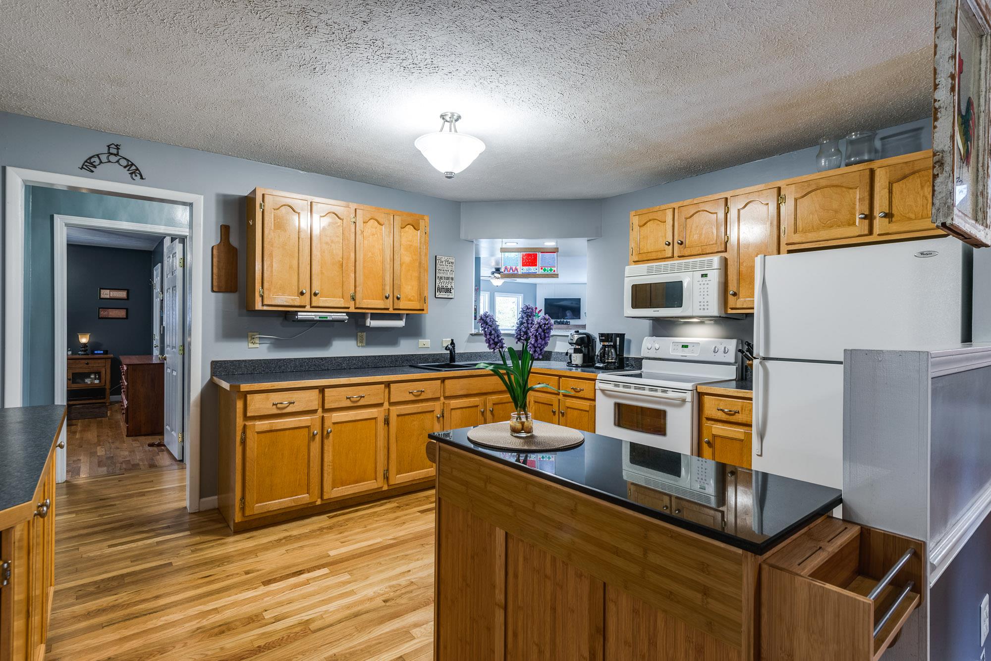 6417 Baptist Ridge Road Hilham, TN 38568 - Photo 19 of 30 Gallery Image 19