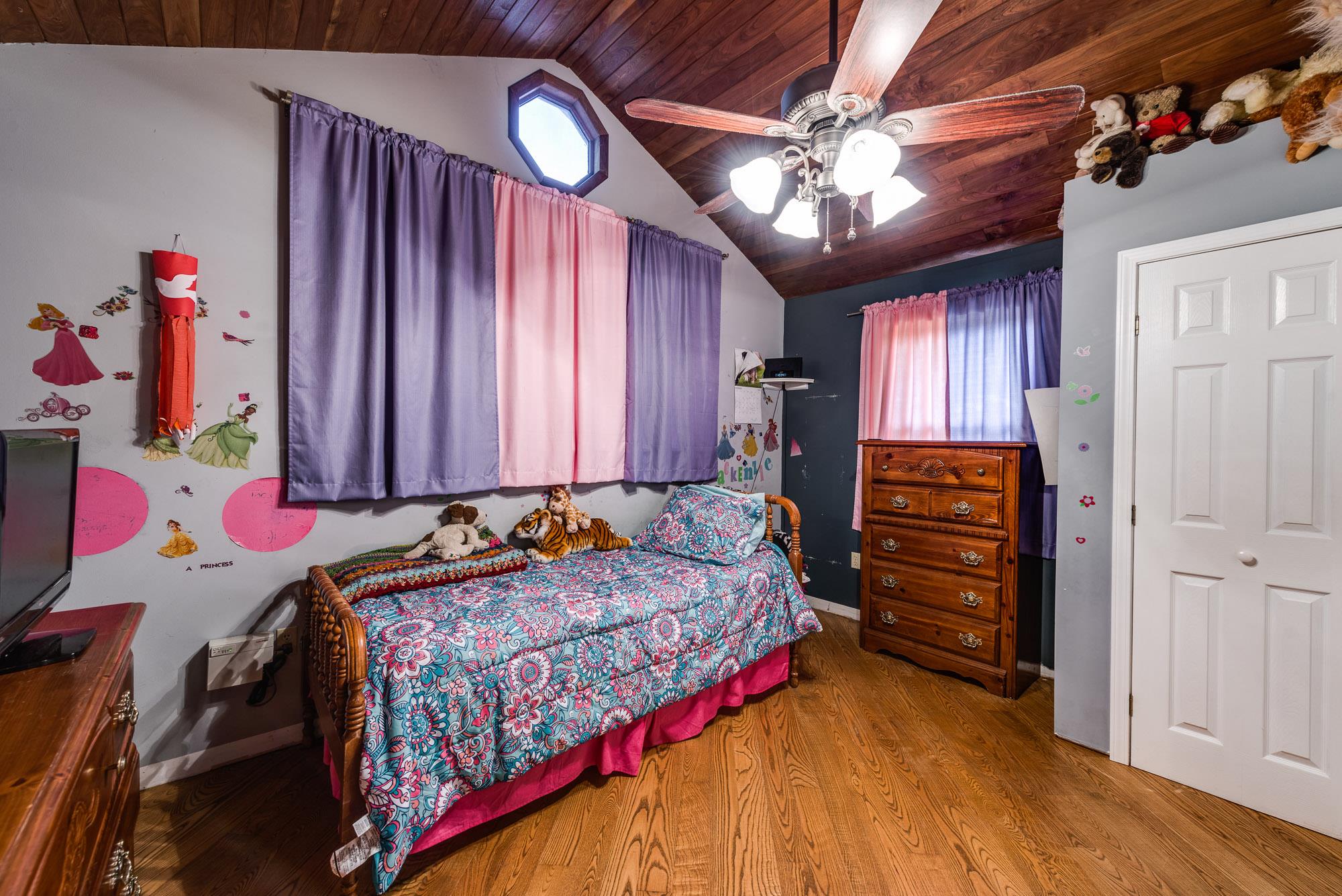 6417 Baptist Ridge Road Hilham, TN 38568 - Photo 8 of 30 Gallery Image 8