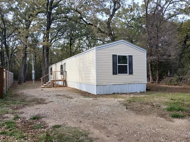 $1,100 | 139 Wedgewood Drive, Gun Barrel City, TX 75156