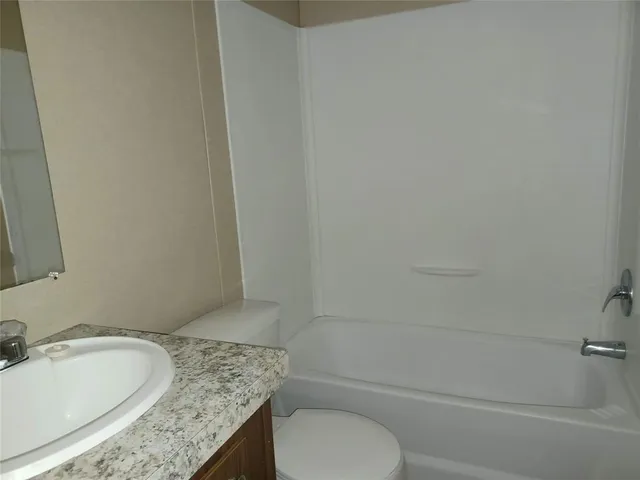 $1,100 | 139 Wedgewood Drive, Gun Barrel City, TX 75156