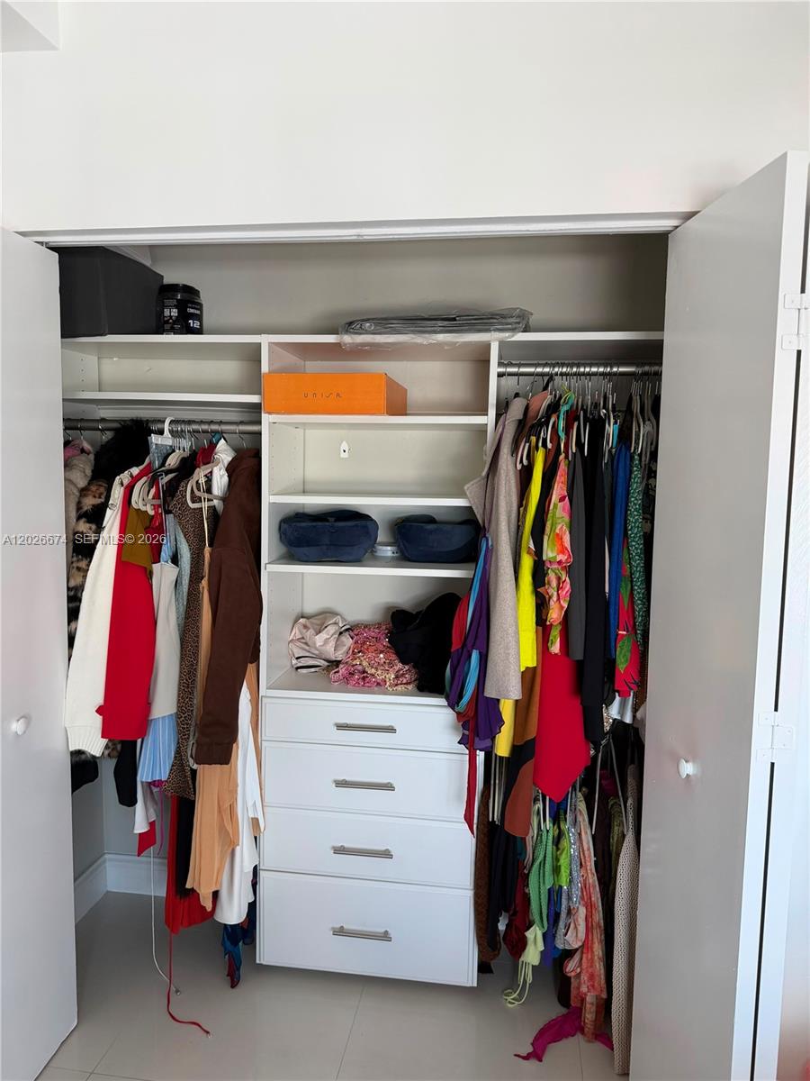 90 Southwest 3rd Street, Unit 4006 Miami, FL 33130 - Photo 11 of 19 Photo 11