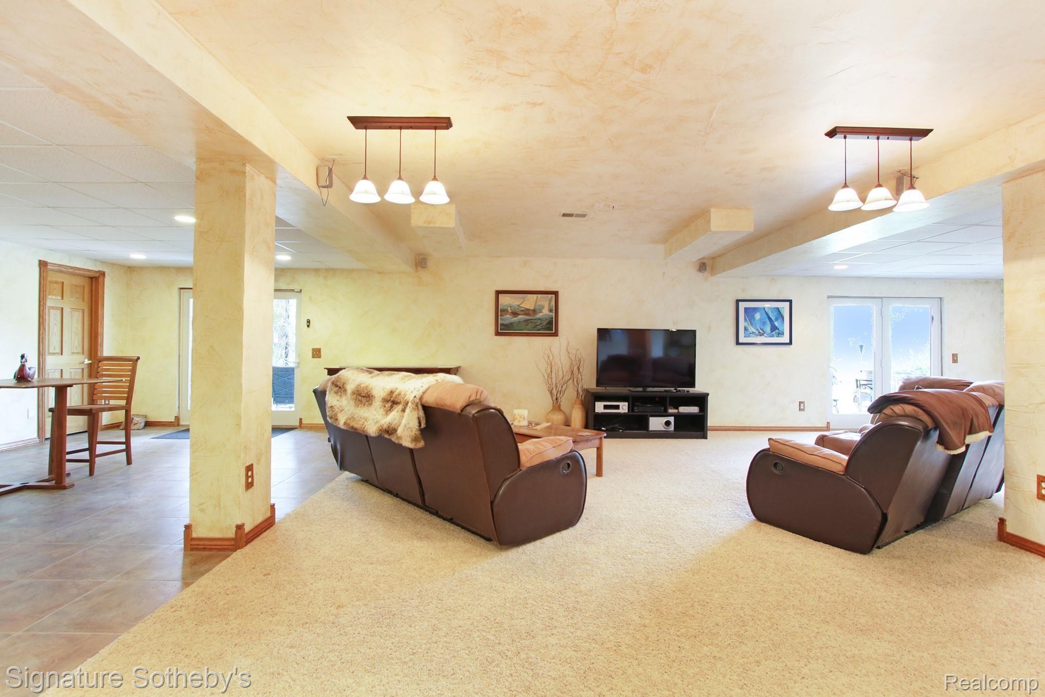 7477 Groveland Road Holly, MI 48442 - Photo 55 of 72 47.jpg