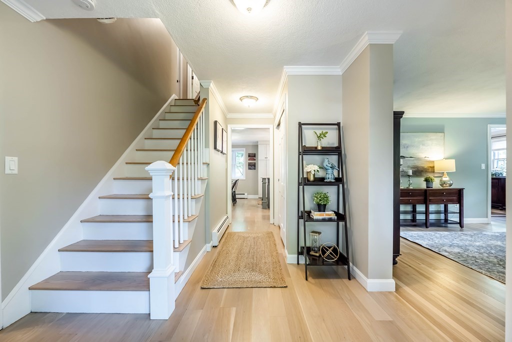 25 Hemlock Road Andover, MA 01810 - Photo 2 of 42 Gallery Image 2