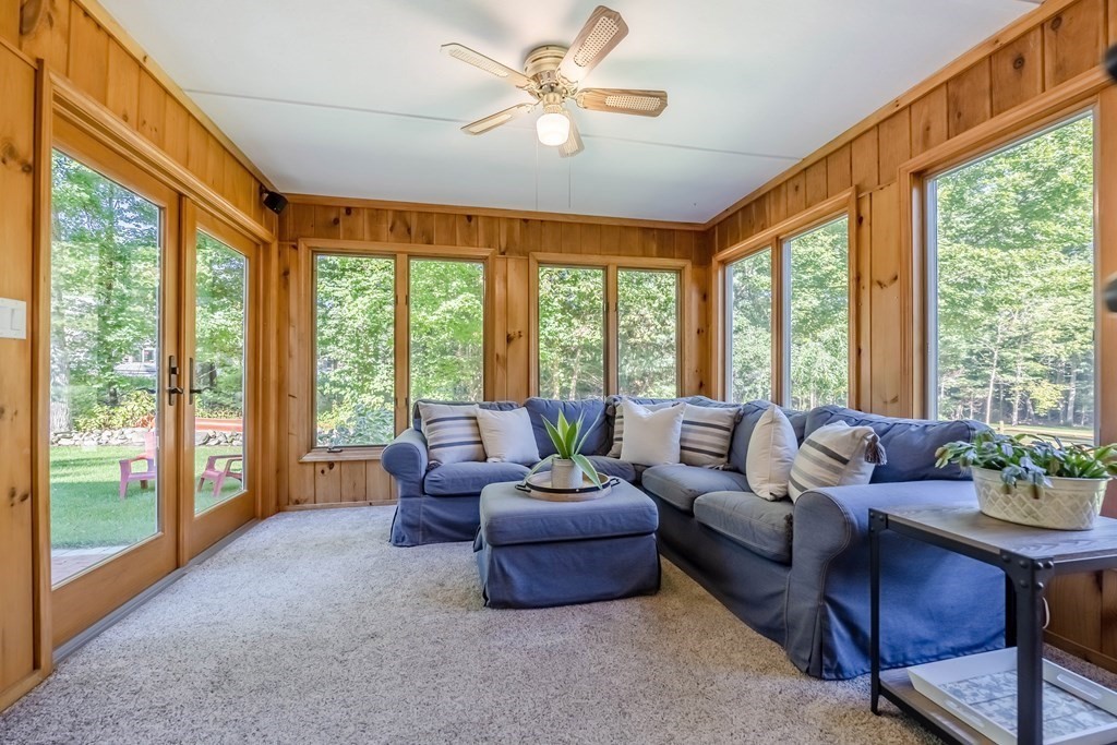 25 Hemlock Road Andover, MA 01810 - Photo 10 of 42 Gallery Image 10