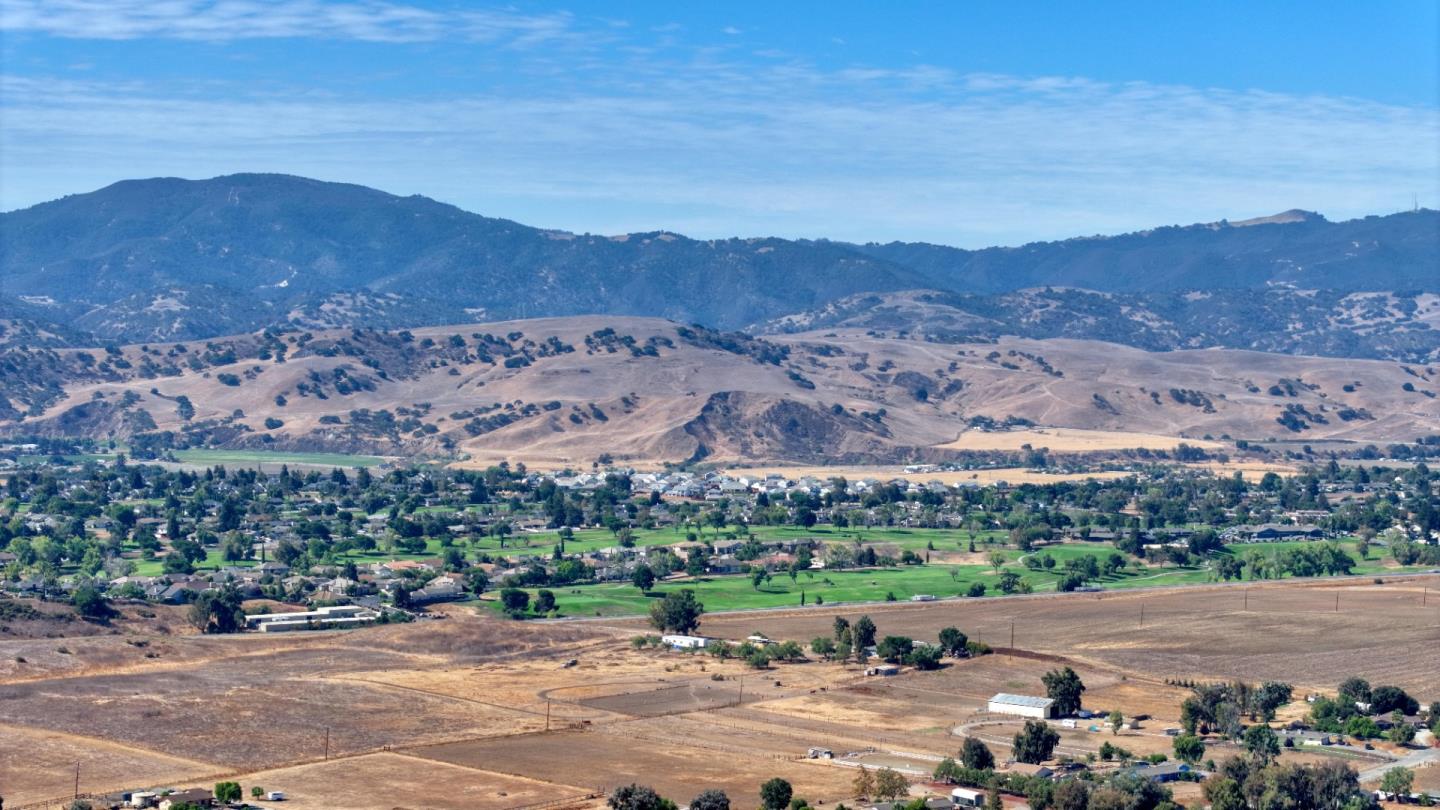 1080 Best Road Hollister, CA 95023 - Photo 9 of 71