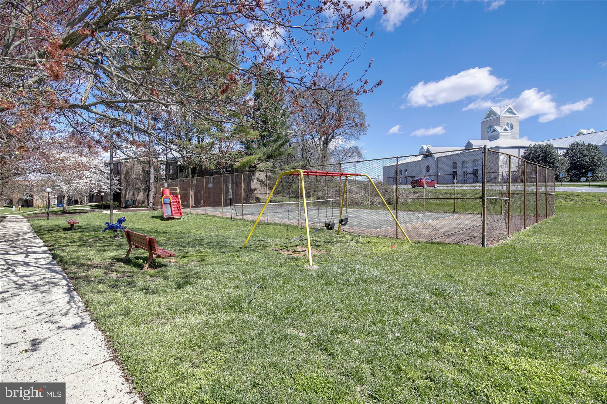 17800 Buehler Road, Unit 3 Olney, MD 20832 - Photo 20 of 28 Community Amenities