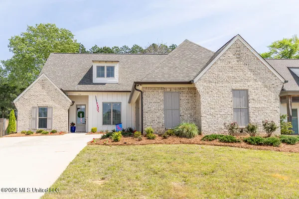 $416,000 | 196 Sweetbriar Circle, Canton, MS 39046