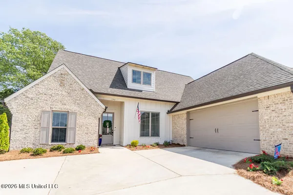 $416,000 | 196 Sweetbriar Circle, Canton, MS 39046