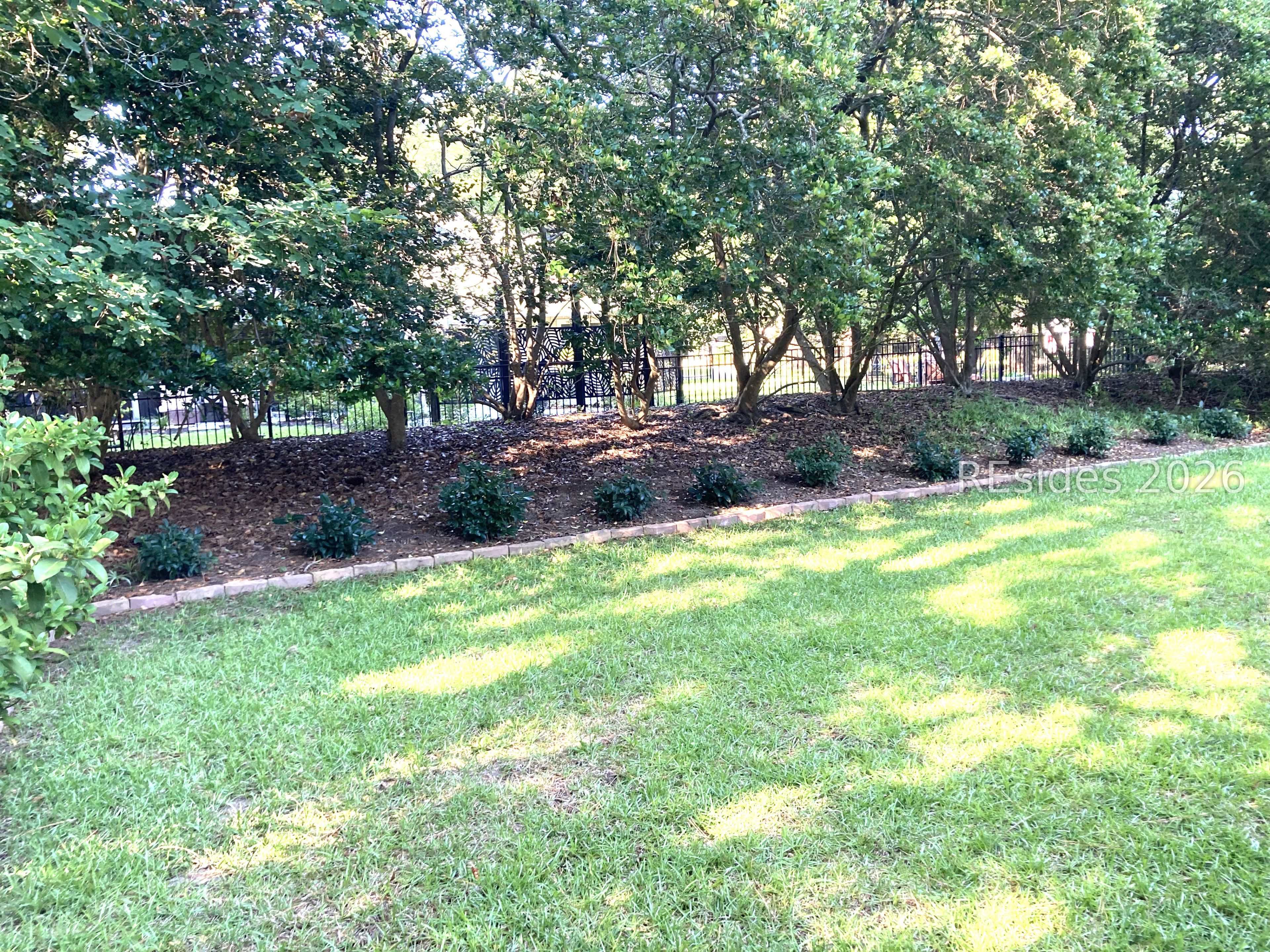 3 Crabtree Lane Bluffton, SC 29910 - Photo 42 of 56 Spacious backyard