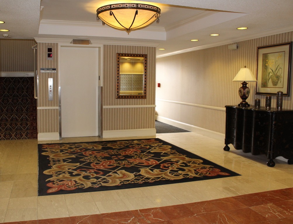 1008 Paradise Road, Unit 2A Swampscott, MA 01907 - Photo 10 of 11 Gallery Image 10