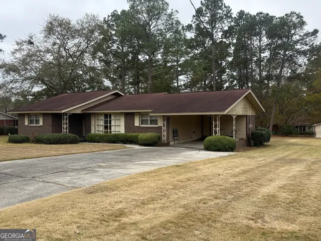 $239,999 | 5021 Greenhill Road, Eastman, GA 31023