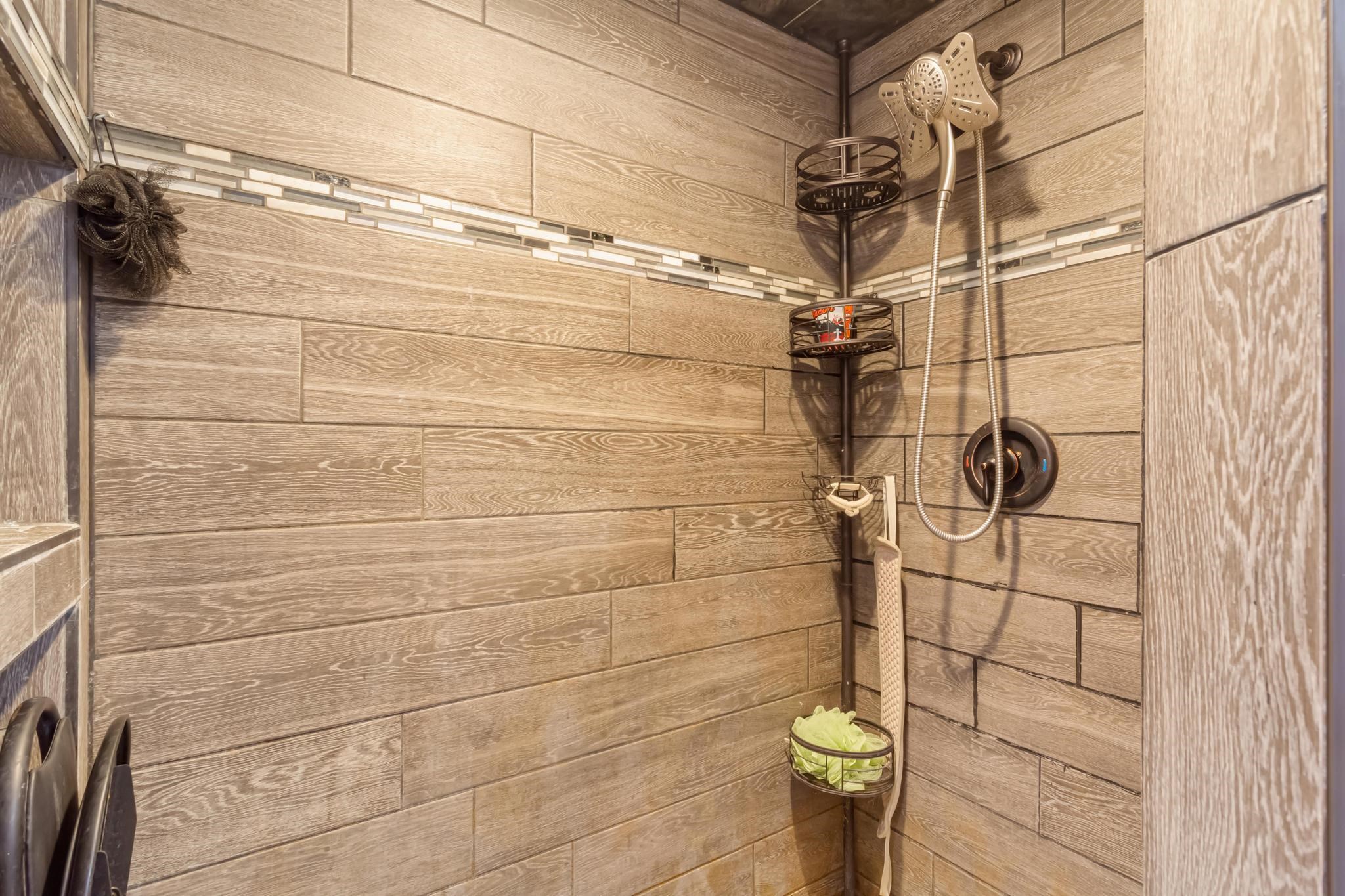 3268 E Road, Unit 1 Clifton, CO 81520 - Photo 15 of 17 a bathroom with a shower