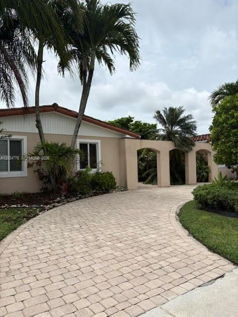 9624 Southwest 79th Terrace Miami, FL 33173 - Photo 3 of 32