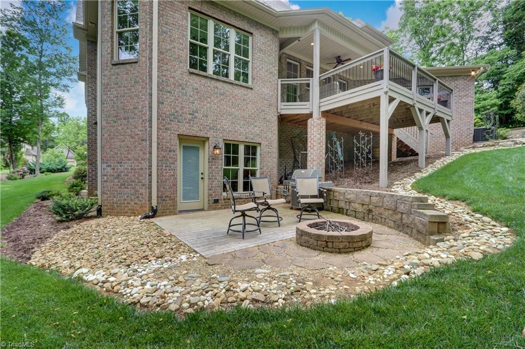 5807 Bison Drive Oak Ridge, NC 27310 - Photo 6 of 39