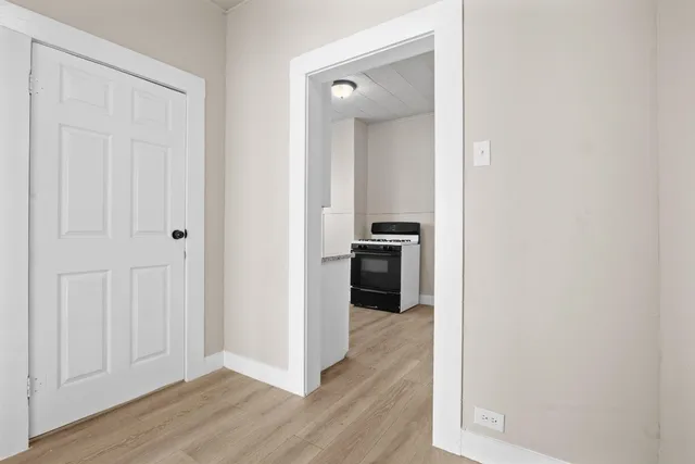 $1,200 | 715 Porter Street, Unit 3, Taylor, TX 76574