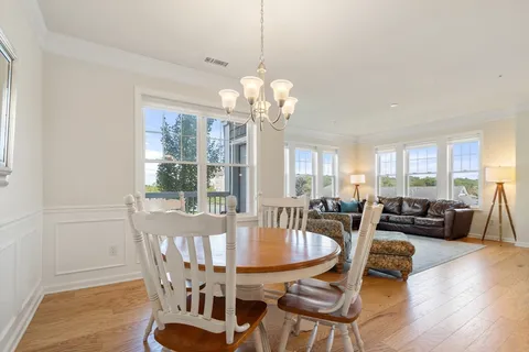 $599,000 | 11101 Peters Farm Way, Unit 101, Westborough, MA 01581