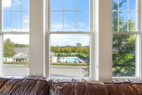 $599,000 | 11101 Peters Farm Way, Unit 101, Westborough, MA 01581