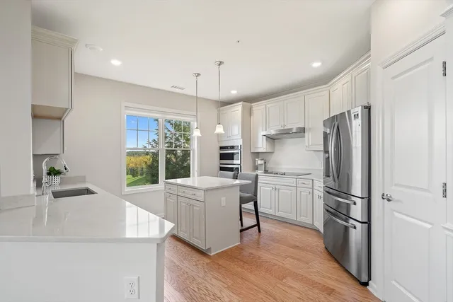 $599,000 | 11101 Peters Farm Way, Unit 101, Westborough, MA 01581