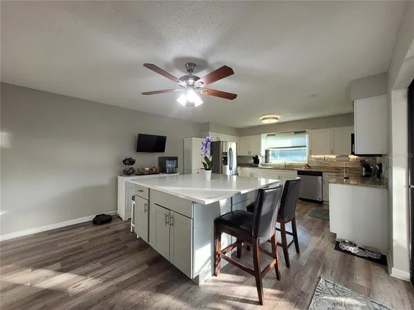 $2,500 | 14521 Catalina Circle, Seminole, FL 33776