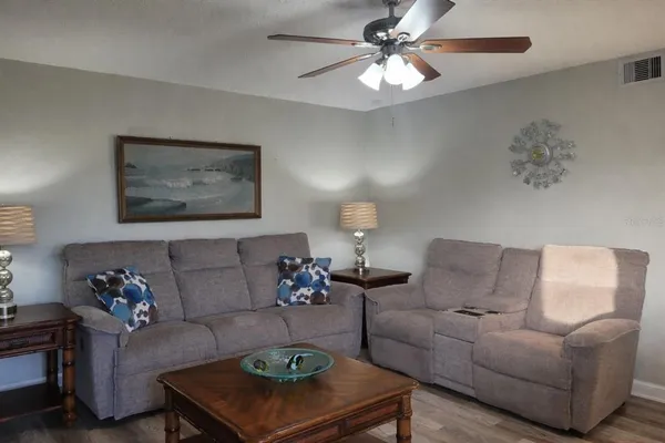 $2,500 | 14521 Catalina Circle, Seminole, FL 33776