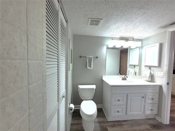 $2,500 | 14521 Catalina Circle, Seminole, FL 33776