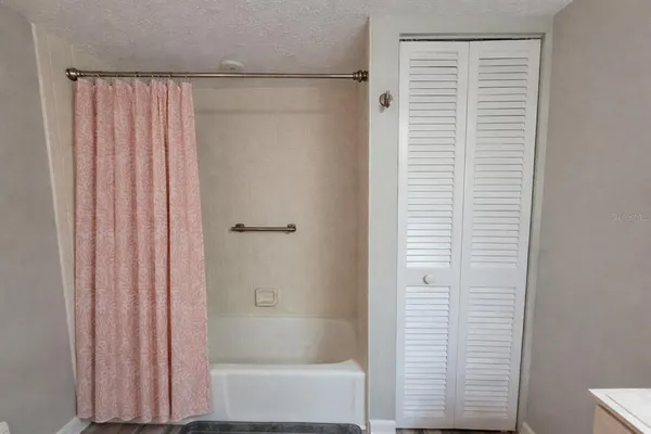 $2,500 | 14521 Catalina Circle, Seminole, FL 33776