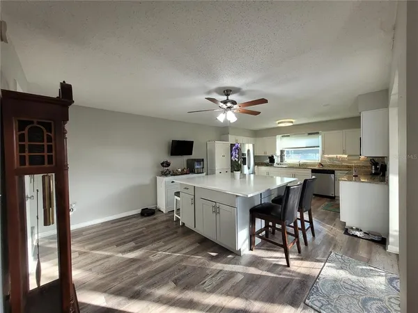 $2,500 | 14521 Catalina Circle, Seminole, FL 33776