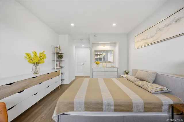 a view of bathroom with toilet