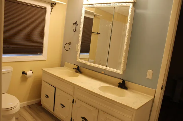 $189,900 | 411 South River Street, Cook, MN 55723