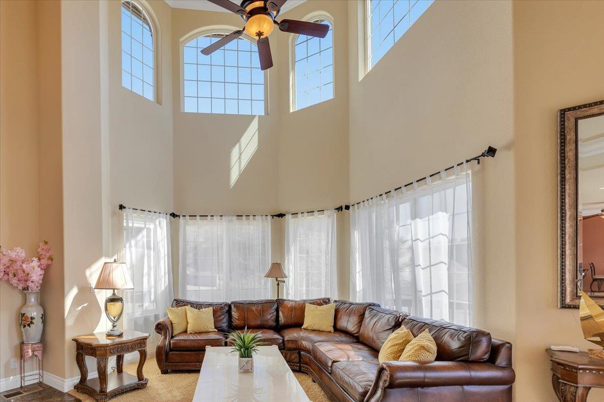 294 Sunrise Road, Unit 2 Copperopolis, CA 95228 - Photo 14 of 98 a living room with furniture and a window