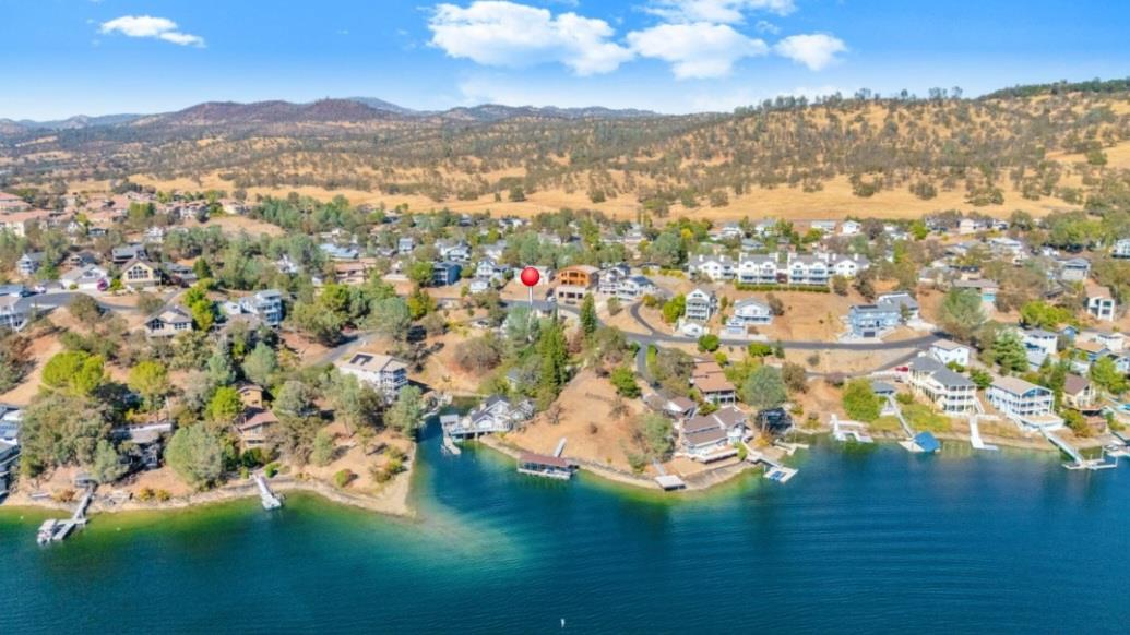 294 Sunrise Road, Unit 2 Copperopolis, CA 95228 - Photo 3 of 98 a view of a city