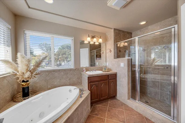 $749,900 | 294 Sunrise Road, Unit 2, Copperopolis, CA 95228