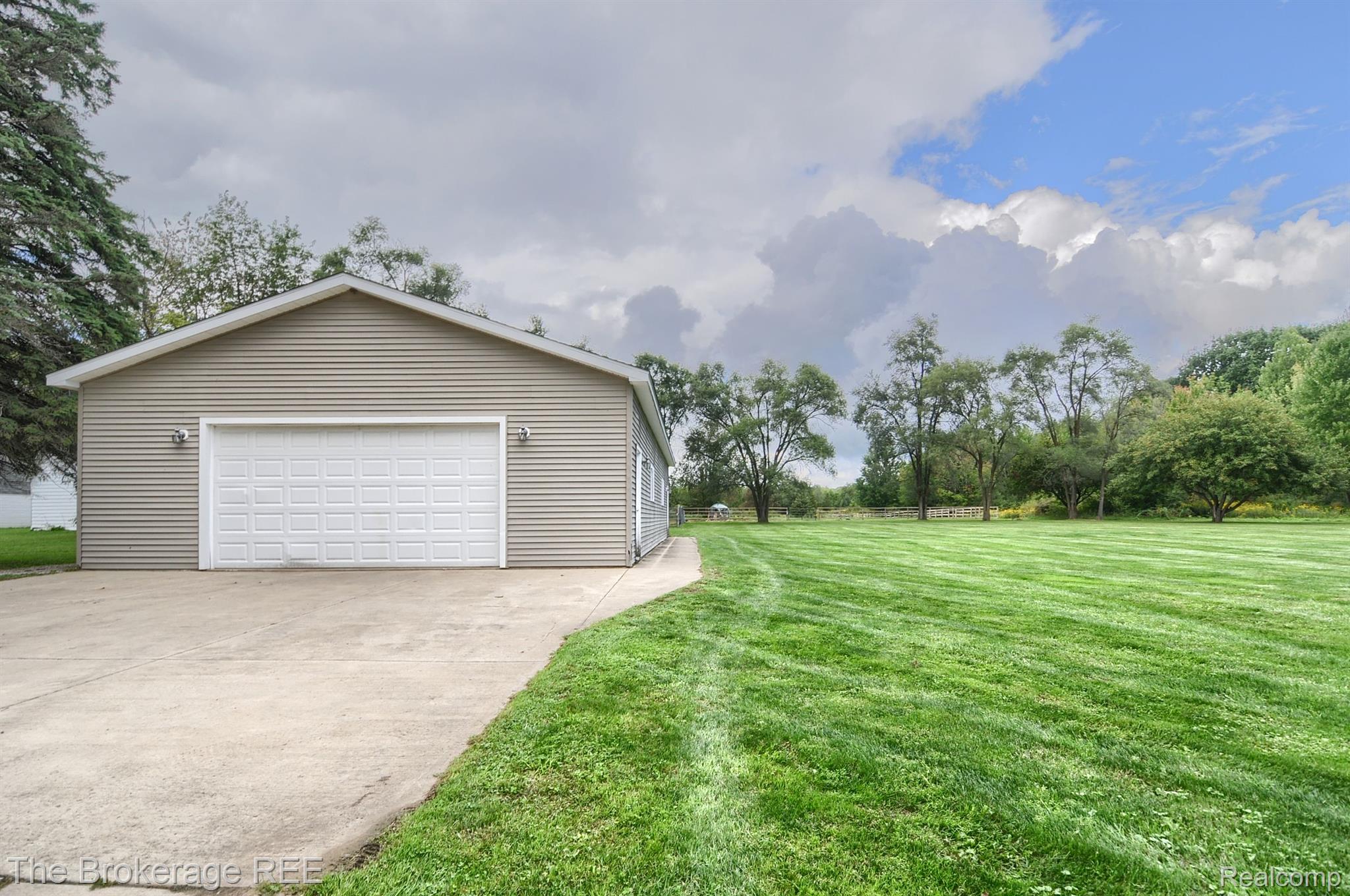 2352 West Mount Morris Road Mount Morris, MI 48458 - Photo 11 of 61 Gallery Image 11