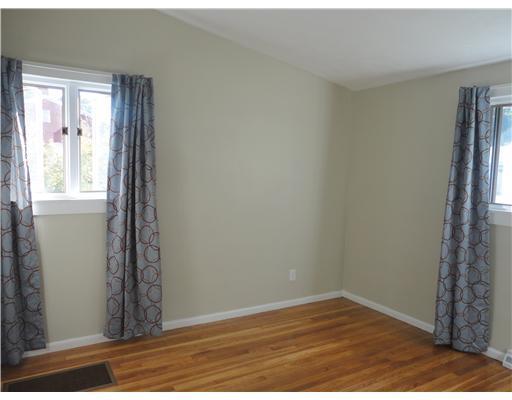 13 Patricia Road Brunswick, ME 04011 - Photo 11 of 24 Bedroom.