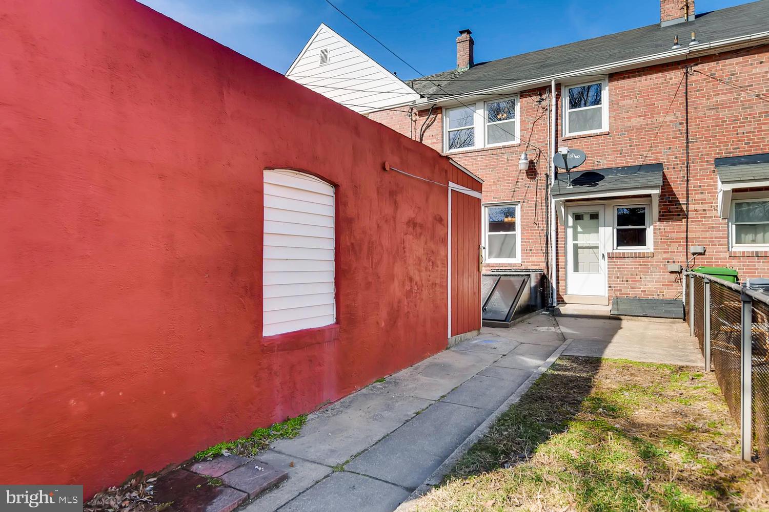 1345 Crofton Road Baltimore, MD 21239 - Photo 14 of 15